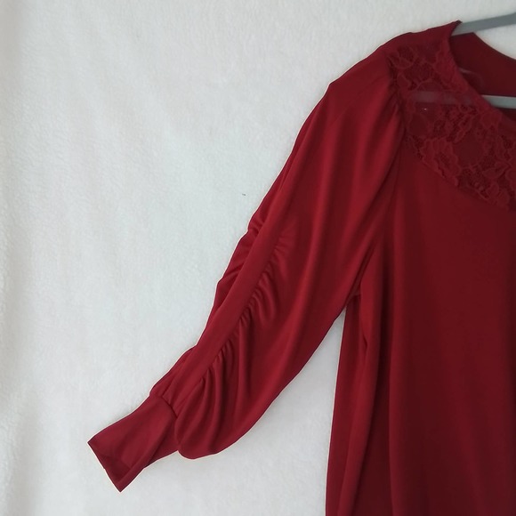 Adrienne‎ Vittadini Long Sleeve Plus Size Blouse 2X in Red w/ Lace - Picture 6 of 11